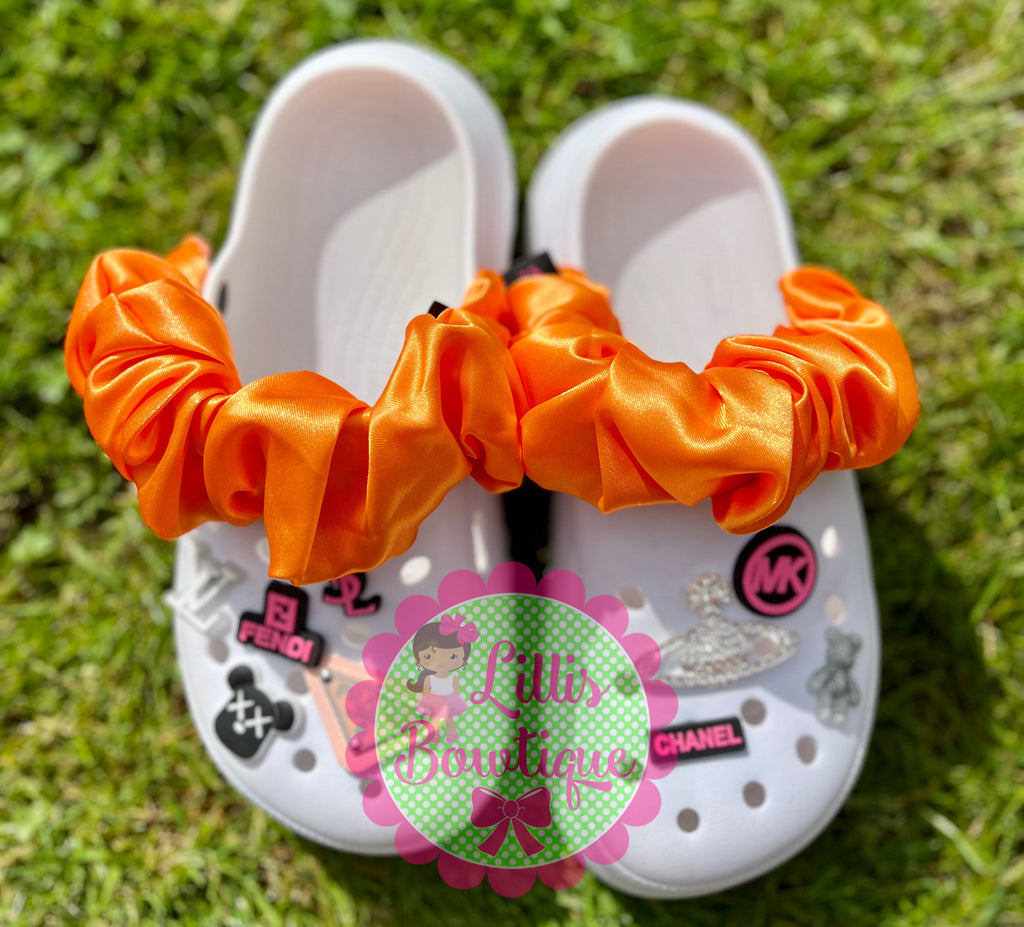 Croc strap scrunchies