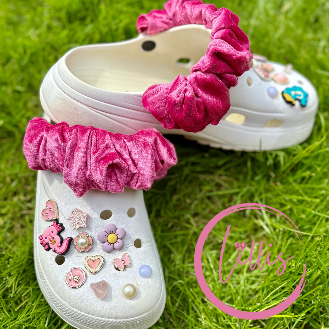 Croc strap scrunchies
