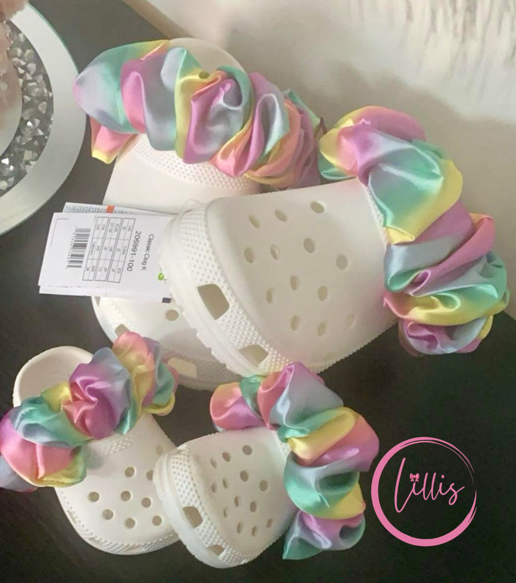 Croc strap scrunchies