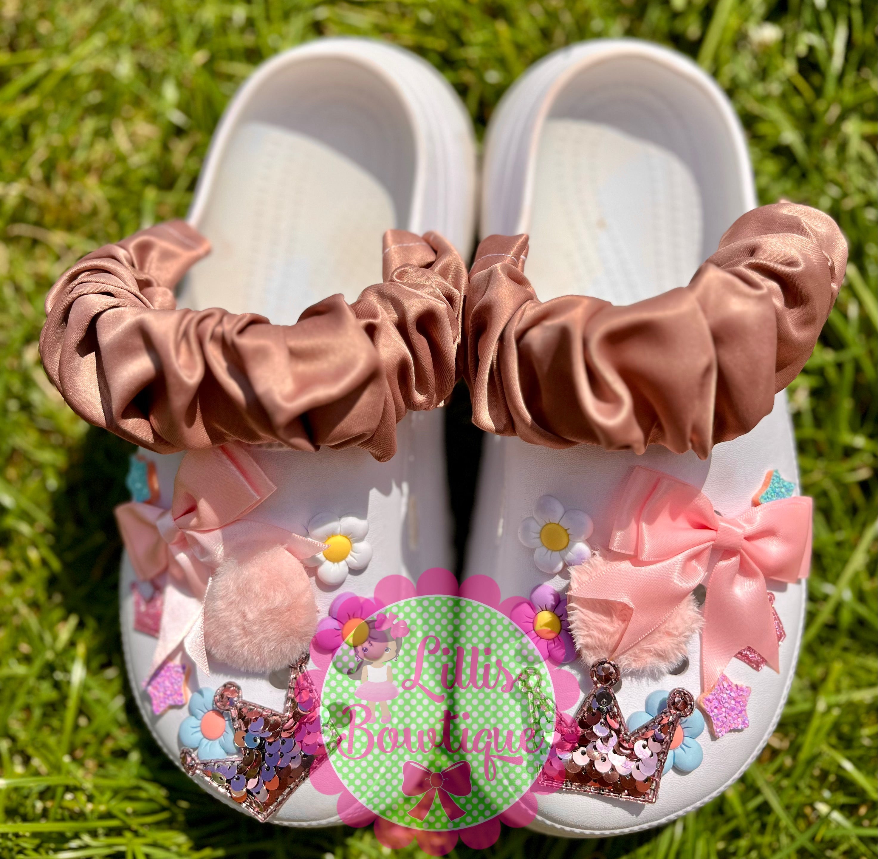 Croc strap scrunchies
