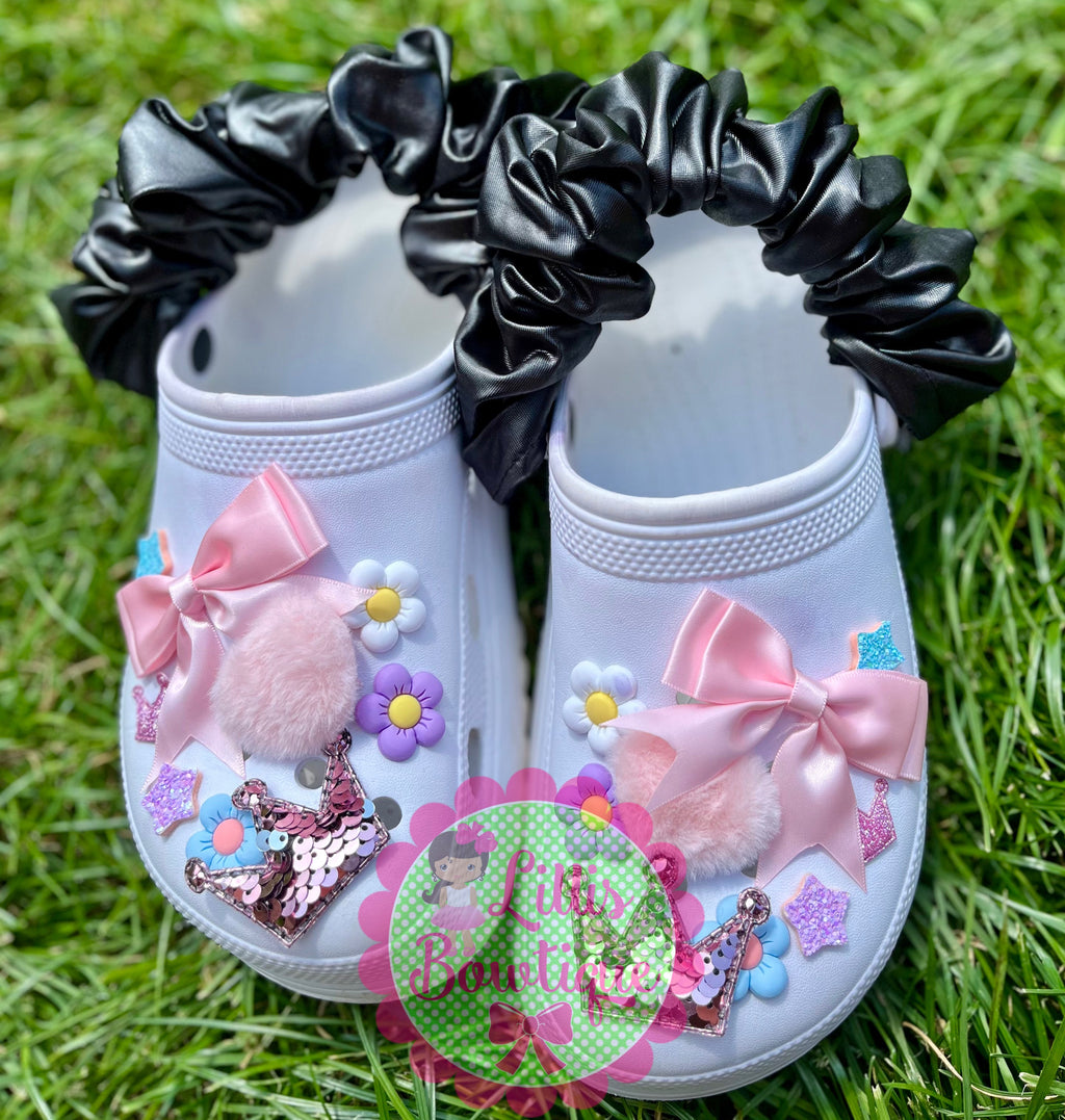 Croc strap scrunchies