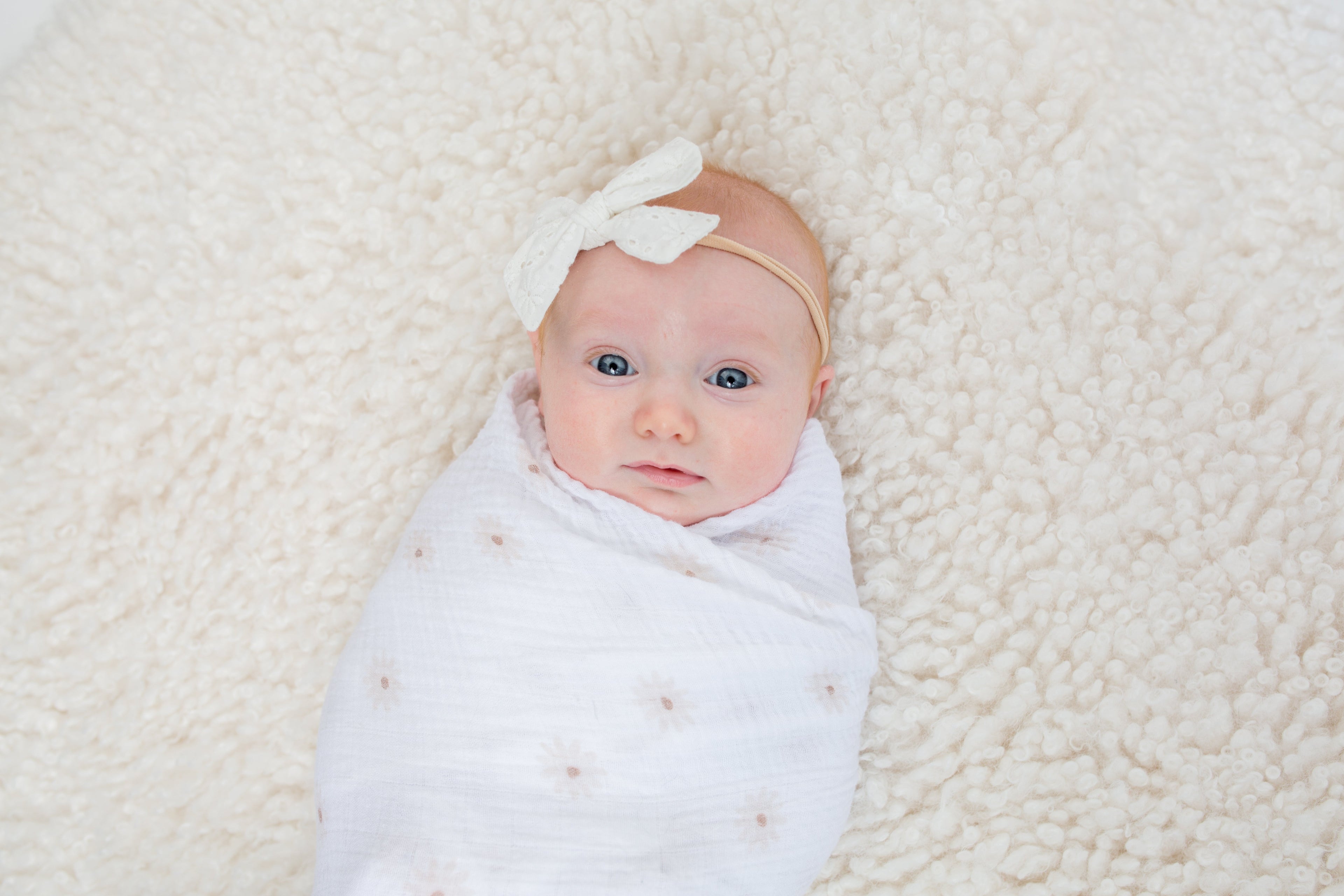 Lulujo - 2 Pack Cotton Swaddles - Daisy / Greenery (100cm x100cm)