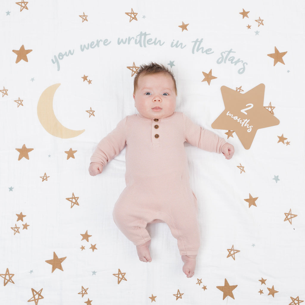 Lulujo - Single Cotton Swaddle & Cards Gift Set- Written In The Stars