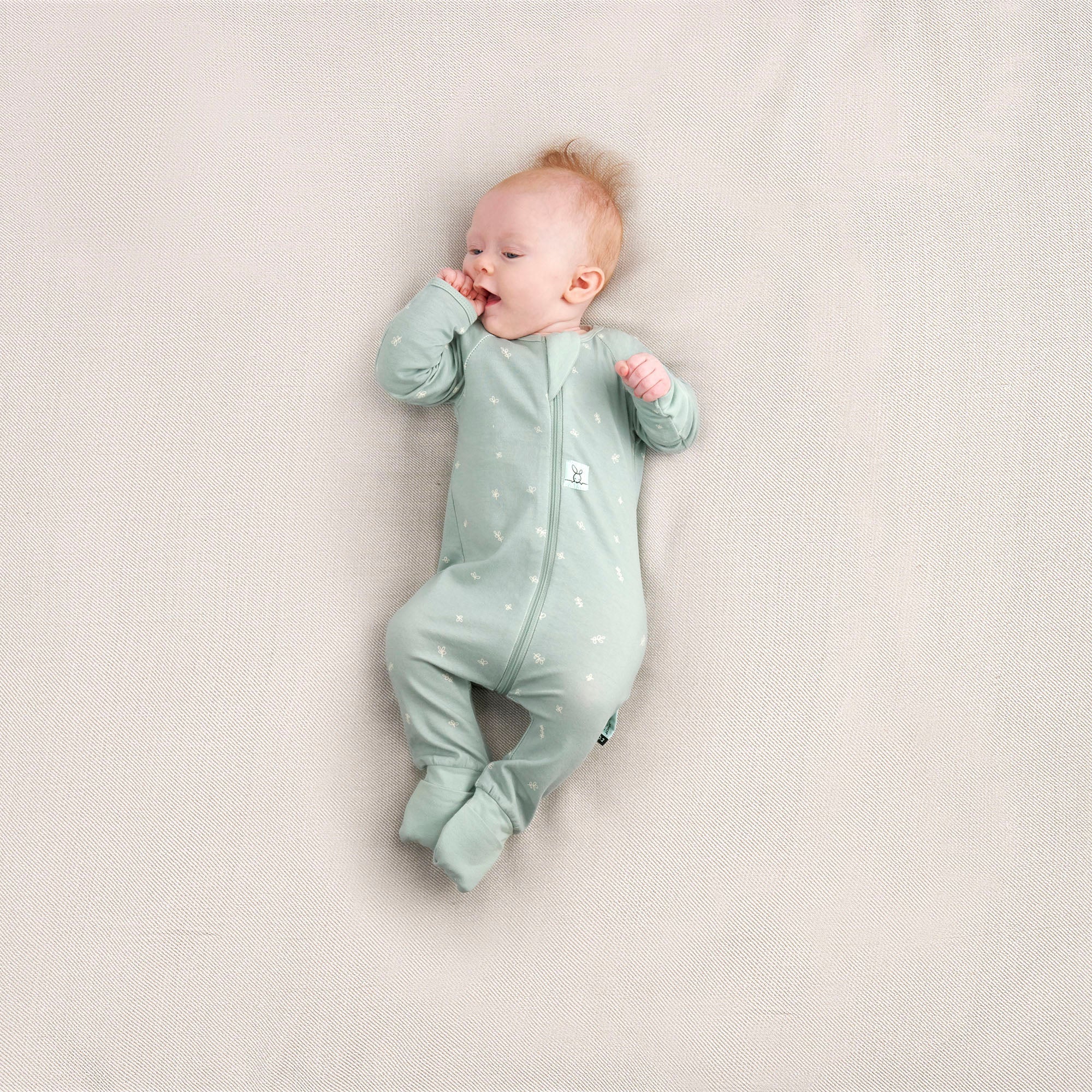 ergoPouch - Organic Layers Long Sleeve Babygrow Sage - Mild 0.2 TOG