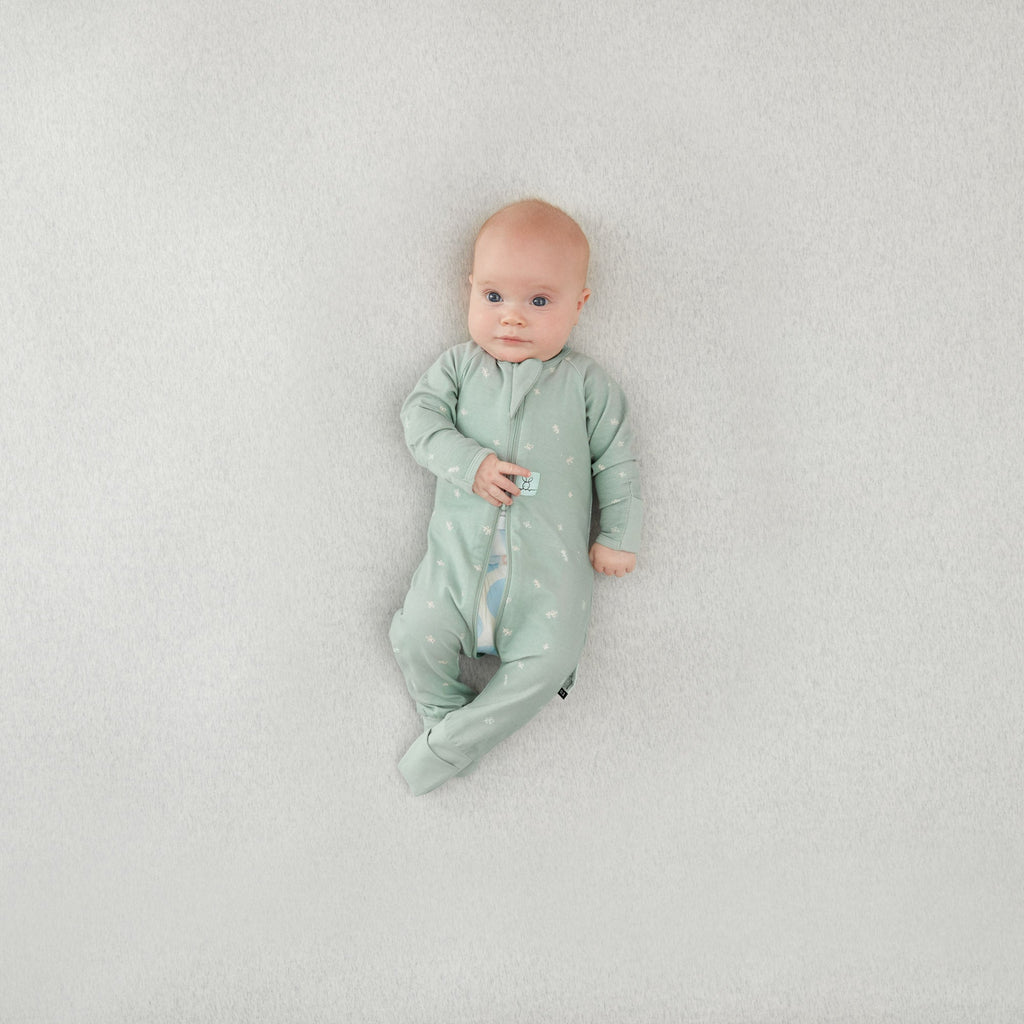 ergoPouch - Organic Layers Long Sleeve Babygrow Sage - Mild 0.2 TOG