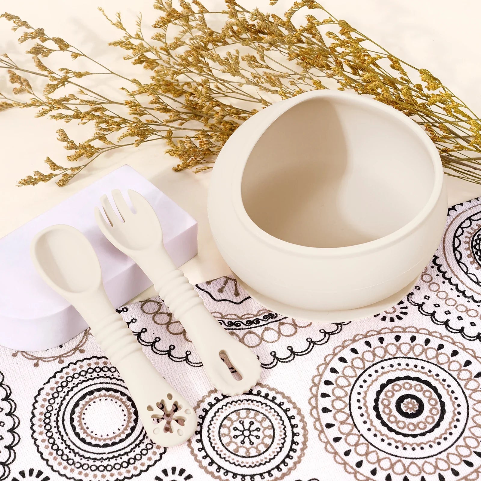 Food-Grade Silicone Baby Feeding Set - Suction Bowl & Spoon