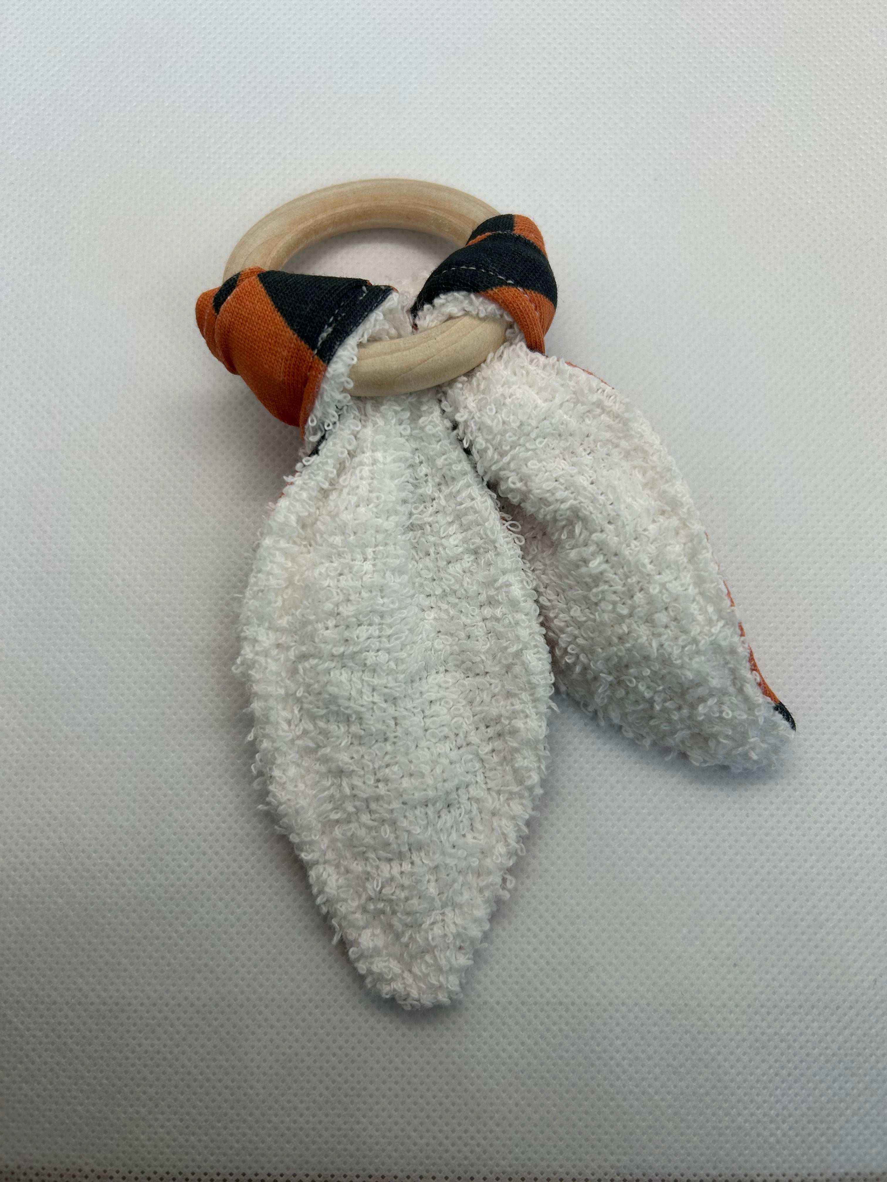 Tiger Rattle